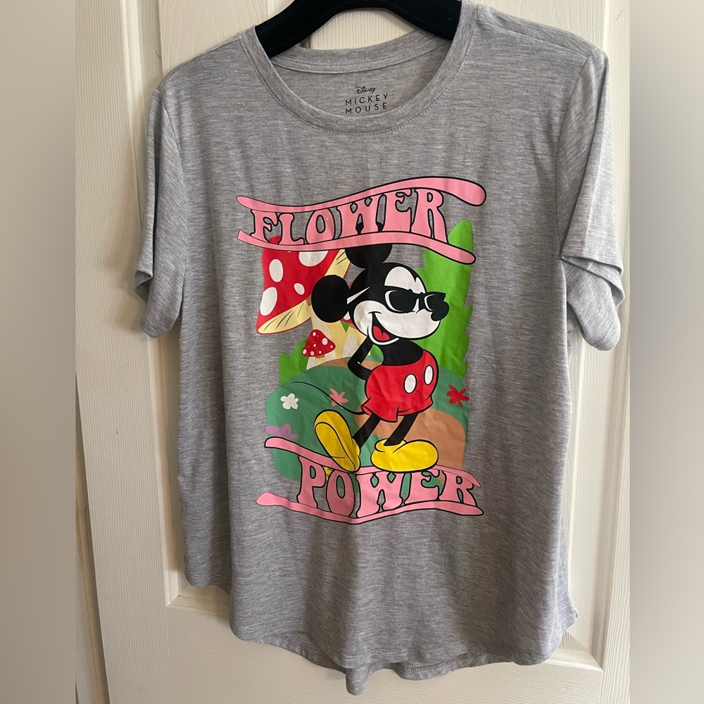 Disney Mickey Mouse “Flower Power “Mushroom Gray Ladies Graphic T Shirt Sz 1XL